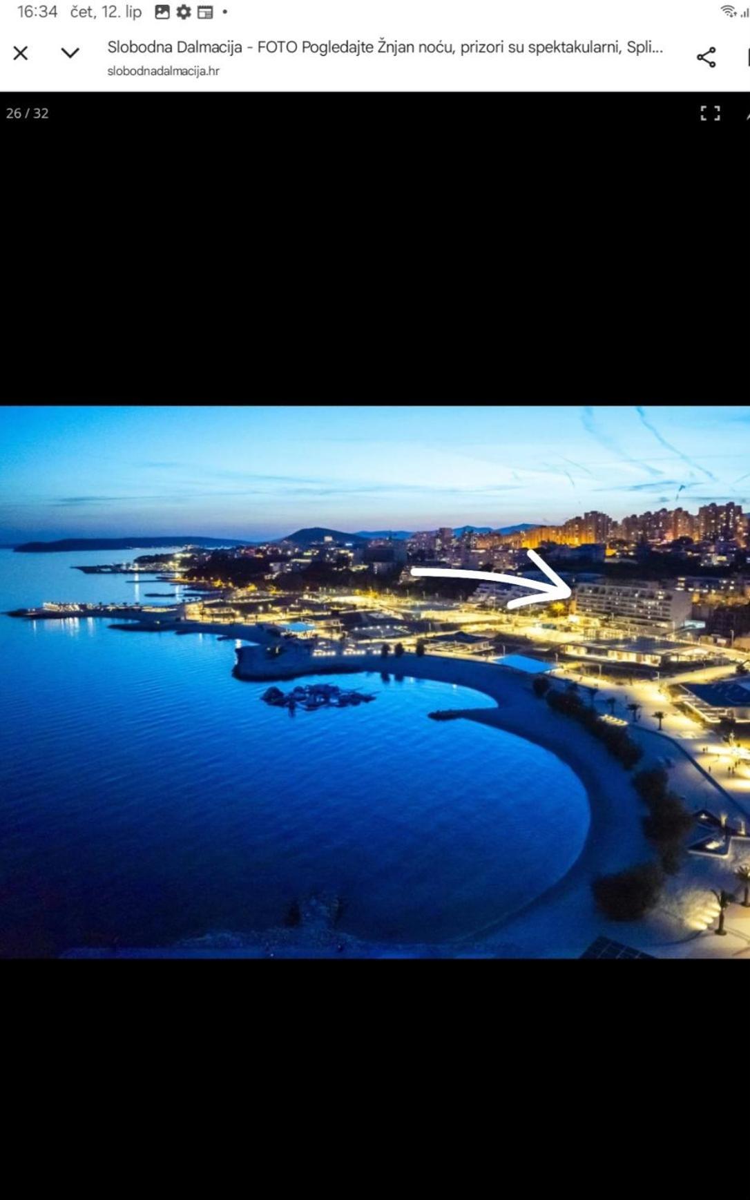 Marimar, Beachfront 1st Row Apartman *